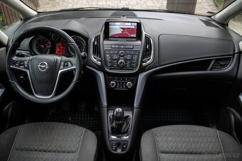 Opel Zafira Tourer 1.6 CDTI Ecotec Manual 7-miestne - 9
