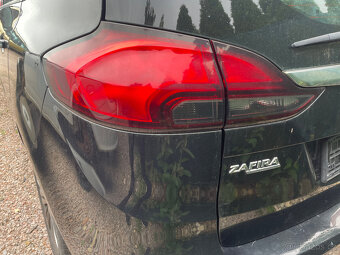 Opel Zafira C Tourer 1,6 TDCi 100kw - náhradní díly - 9