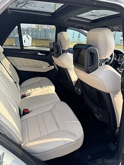 Mercedes ML 63 AMG - 9