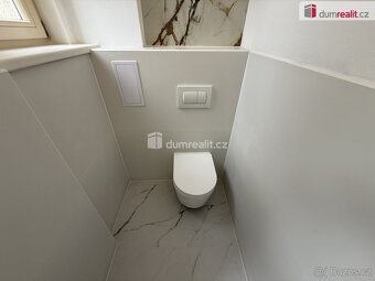 Pronájem bytu 2+kk 55 m2 P8 Libeň po rekonstrukci sklep cihl - 9