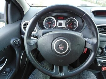 RENAULT CLIO 1,2-16V  III., BENZIN 55 KW RV 2006 ZA 35000 KČ - 9