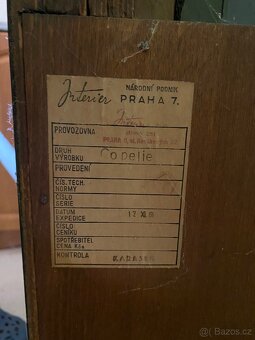 Starožitné rádio s gramofonem Tesla Copélia - 9