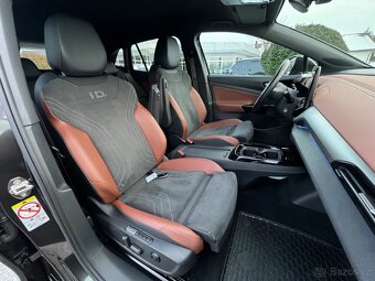 Volkswagen iD.4 Pure 2021/matrix/kamera/masáže/keyless/ACC - 9