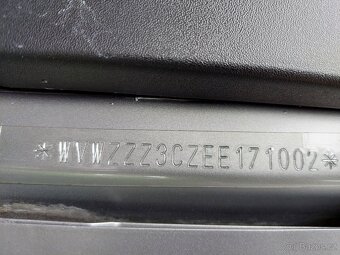 VW PASSAT B7 2.0TDI DSG 130 KW Highline - 9