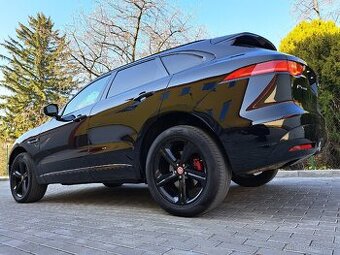 Jaguar F-Pace 3.0 D V6 300 CV AWD (FG462XS) - 9