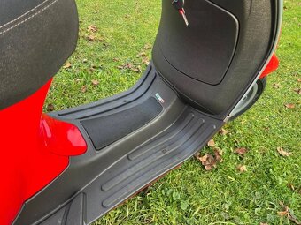 Vespa LX 50 - 9