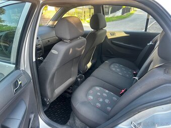 Škoda Fabia 1.4 16V 55kW KLIMA SERV.KN - 9