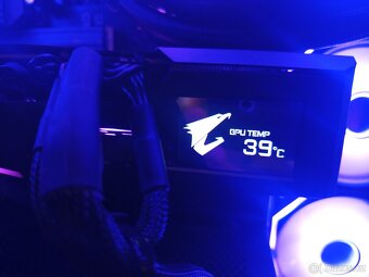 AORUS GeForce RTX™ 3070 MASTER 8G - 9