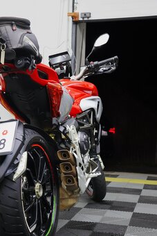 MV Agusta Stradale 800 (2015) - 9
