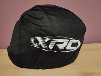 VYKLÁPĚCÍ  HELMA - XRC - 9