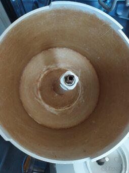 Kuchyňský retro robot - 9