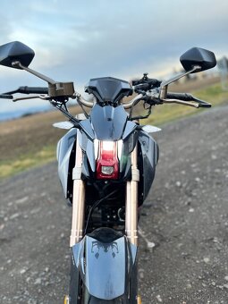 Zontes 125 Urban - 9