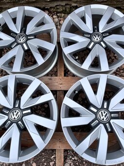 5x112 R16 originál alu disky VW Passat B8 - TOP STAV - 9