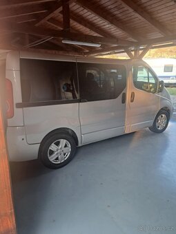 Opel Vivaro Tour - 9
