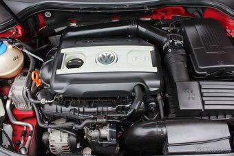 VW Passat - 9