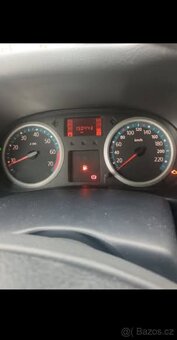 Prodám Renault Clio 1.2 16V - 9