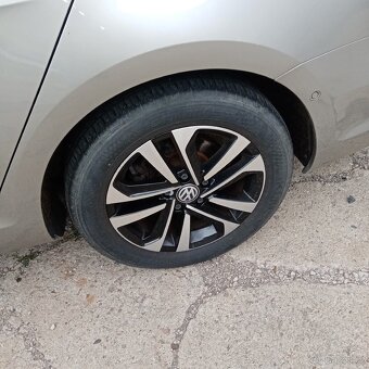 VW Golf combi 1.10 benzin - 9