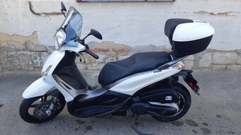 Piaggio Beverly 350 Sport Touring (2018) - ABS/ASR - 9