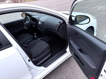 Hyundai i 30 r. 2011 - 9