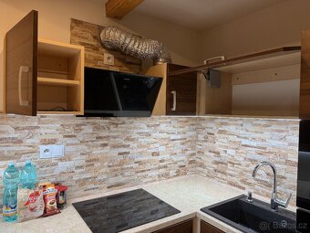 Zachovalá kuchyň - 9