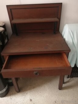 Prodám starožitný nábytek - 9