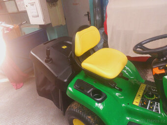 Zahradní traktůrek - 9