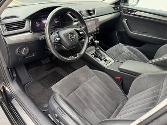 ŠKODA SUPERB COMBI 2.0 TDI STYLE - 9