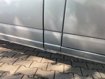Vw Caravelle T4 2,5TDi 75kw 2xšoupačky+okna - 9