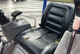 Minirypadlo 2014 Yanmar ViO17 - 9