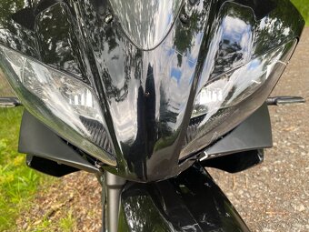 Yamaha yzf r125 - 9