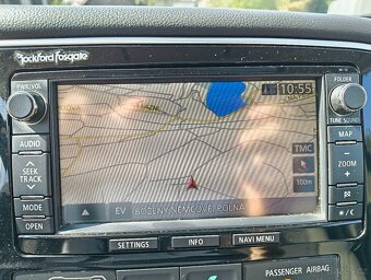 Mitsubishi Outlander PHEV – 4WD, Instyle, servis - 9