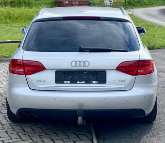Audi A4 2.0 TDi 105 KW 2011 - 9