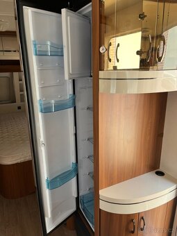 Prodám karavan Hobby 540 ufe, r.v.2018 + mover + předstan. - 9