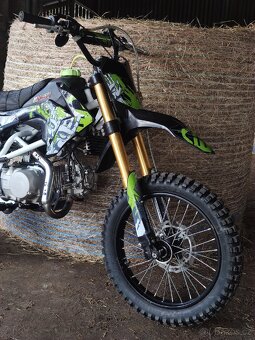 Pitbike YX140 Ultimate Scorpion 17x14 - 9