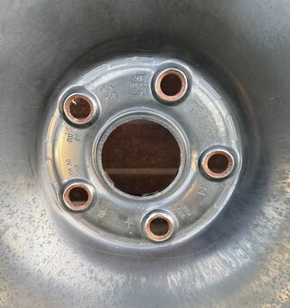 Originální plechové disky VW AG 5x112 R17 - 9