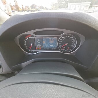 Ford MONDEO Kombi Titanium / 2.0TDI - 103 k.w - 9