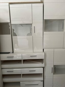 Prodáváme obývací stěnu (TV set) - 2 sady - 9