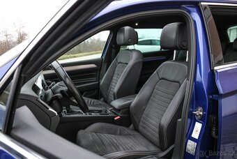 Volkswagen Passat Variant 2.0 TDI EVO Elegance DSG - 9