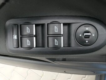 Ford Kuga, Ford Kuga Titanium 4x4 2.0 TDC - 9