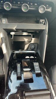 PRODÁM CITROËN EC4 ELEKTROMOBIL - 9