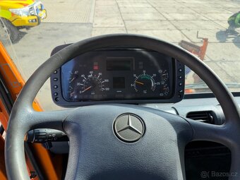 Unimog U300 - 9