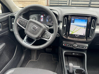 Volvo XC40 2.0D3 Momentum,2020,150XXX,360°,automat,Pano. DPH - 9