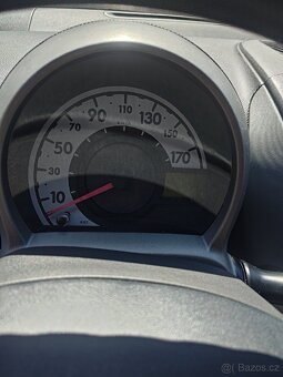 Toyota Aygo 1.0 | r. 2007 | 218 781 km | Manuál - 9