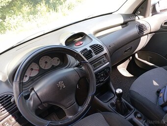 Peugeot 206 - 9