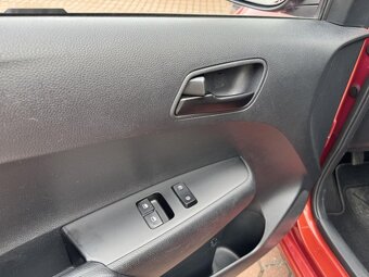 Kia Picanto,1.0i 49kW - 9