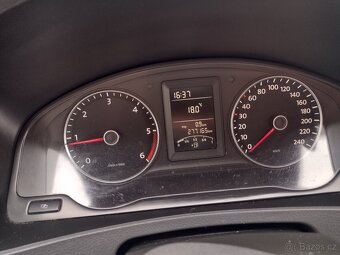 VW Transporter T5.1  2.0TDI -- 2012 - 9