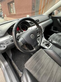 Prodám Volkswagen Passat 2009 2.0 TDi 103 kW + 4ks ALU kola - 9