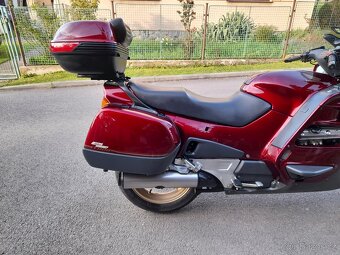 Honda ST 1100 - 9