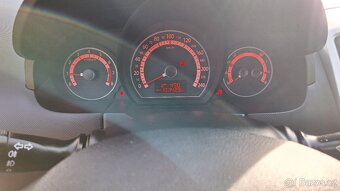 Kia Ceed rv.2012 1,6 16v 92kw koupene nove v čr - 9