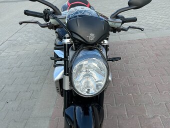 MV Agusta Brutale 910 R 2008 - 9